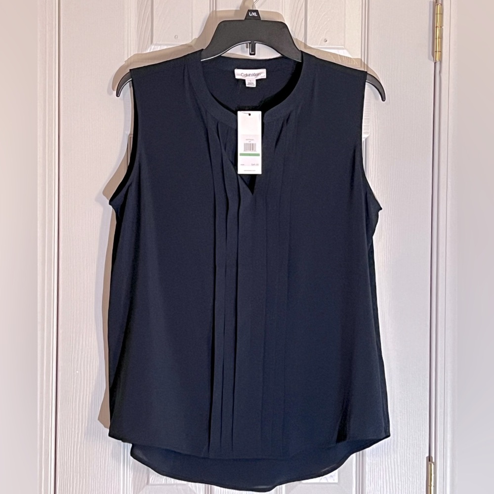 NWT. Calvin Klein sleeveless top